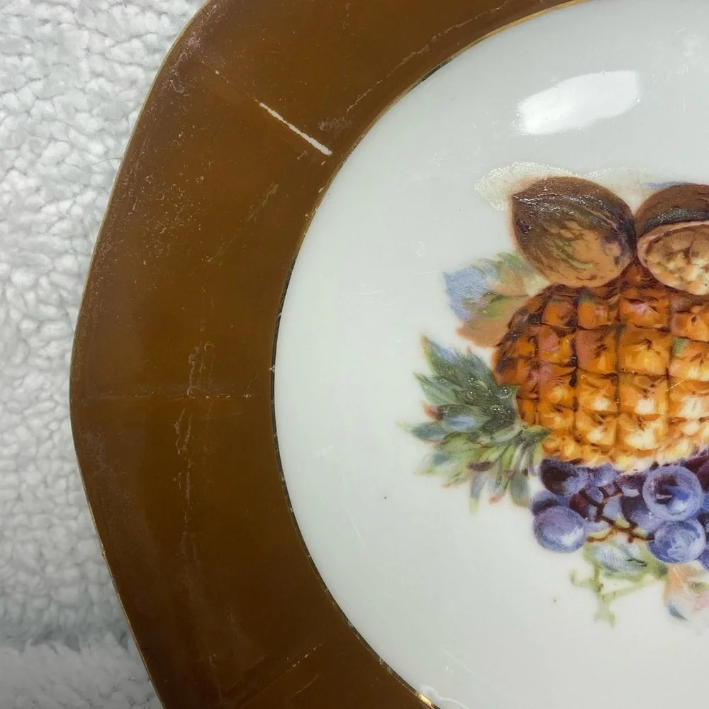 Set: Vintage Early 1900’s Victoria of Czechoslovakia China Gold Rimmed Plates